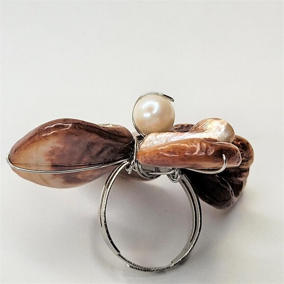 Brown Sea Shell Freshwater Pearl Bead Asymmetric Flower Adjustable Ring - Picture 9 of 13